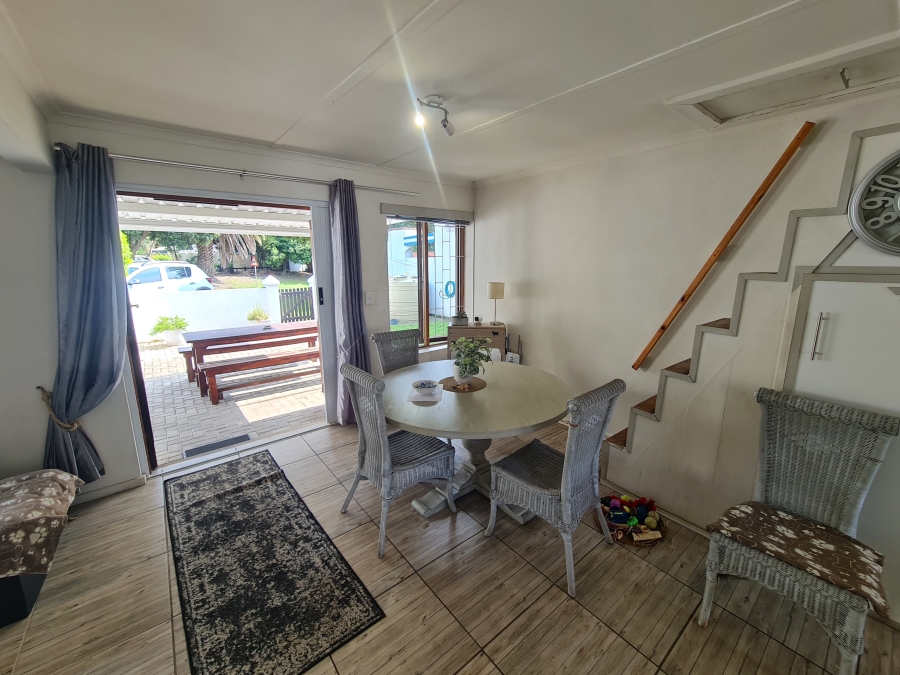 2 Bedroom Property for Sale in Paradise Beach Eastern Cape